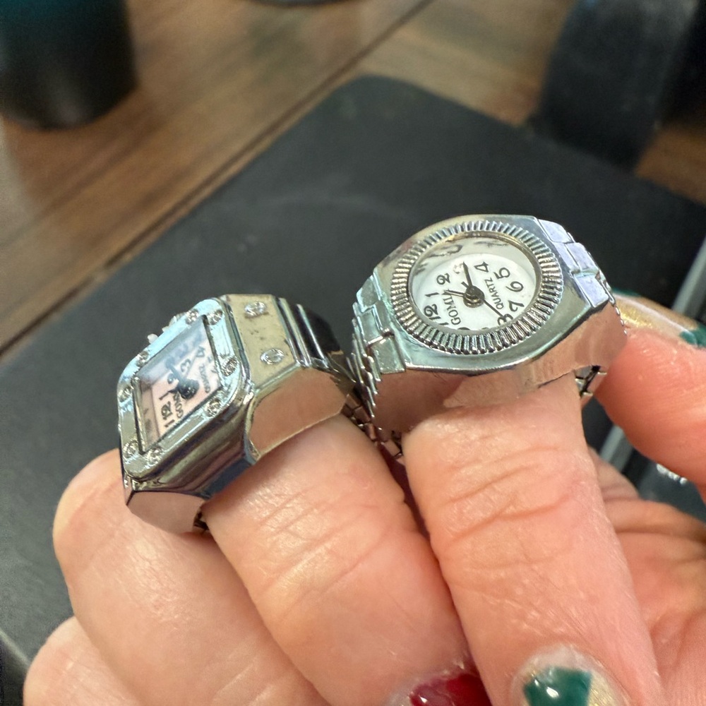 Silver Watch Rings - Picture 4 of 4